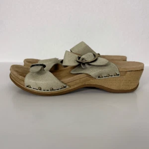 Dansko Manda Leather Oyster White Shimmer Platform Clog Sandals Size 9 - Picture 1 of 10
