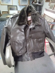 Vintage Sears Leather Shop Bomber Jacket Fur Lined Mens Made In USA Sz 38 Pilot - Picture 1 of 8