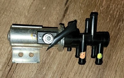 GMC CHEVY PICAPE NOS DUPLO TANQUE DE COMBUSTÍVEL SELETOR INTERRUPTOR VÁLVULA GM 467513 75-80 - Imagem 1 de 3