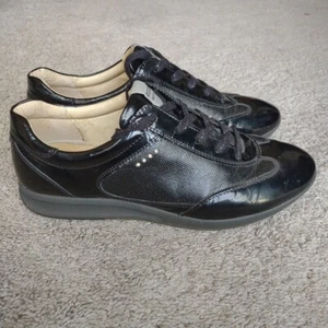 Zapatos ECCO para mujer EE. UU. 8,5 charol negro Hydra-Max con cordones cómodos informales - Imagen 1 de 12