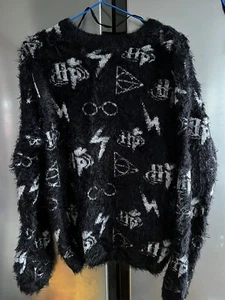 Women’s XS Harry Potter Fluffy Jumper - Picture 1 of 3