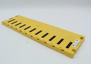 Fanuc A03B-0819-C001 10-Slot Base Unit - Picture 1 of 3