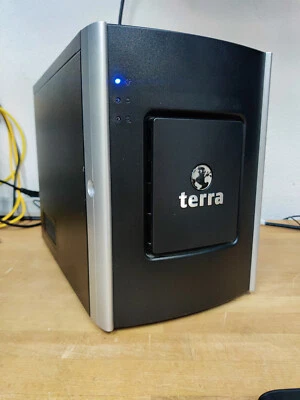 TERRA MINISERVER G4 | Xeon E-2276G | 32GB DDR4 | 4x 960GB SSD | Adaptec RAID - Bild 1 von 3
