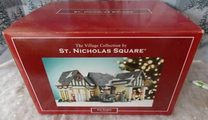 NEW St Nicholas Square Village ~ Gas Station ~ Illuminated 2006 - Picture 1 of 7