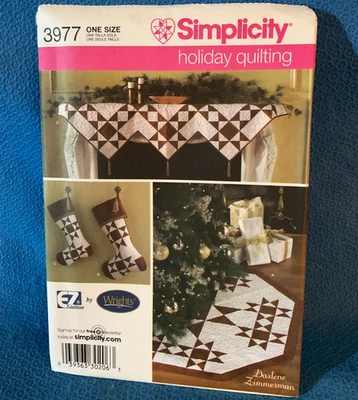 Simplicity Pattern Patchwork Quilted Christmas Decorations One Size  3977 MAP - Image 1 of 4