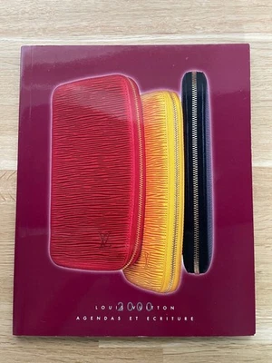 LOUIS VUITTON 2000 AGENDAS ET ECRITURE CATALOG BROCHURE STATIONARY BOOK - Image 1 of 4