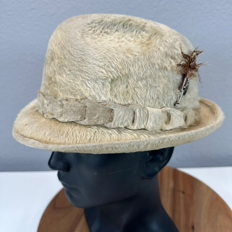 1950s Golden Coach Dobbs Beaver Fedora Hat Feather Accent Made in Canada SZ 7 - Image 1 of 4