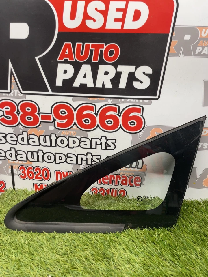 ✅ 2013 KIA RIO ЧЕТВЕРТЬ СТЕКЛА ОКНА LH OEM - Изображение 1 из 3