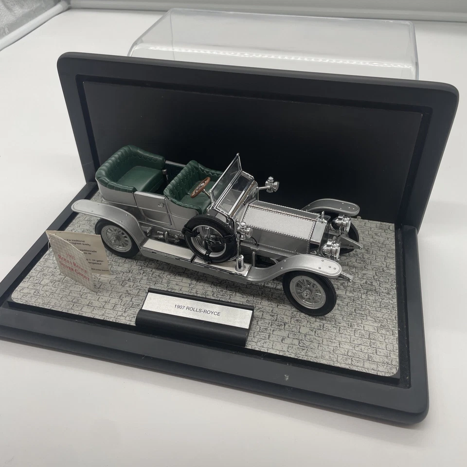 Rolls Royce Silver Ghost Franklin Mint 1907 escala 1/24 modelo diecast en caja Foto 1 de 4