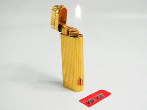 Working Cartier Gas Lighter 1p Gem Gold Godron With Genuine 2 pcs flint - Picture 1 of 17