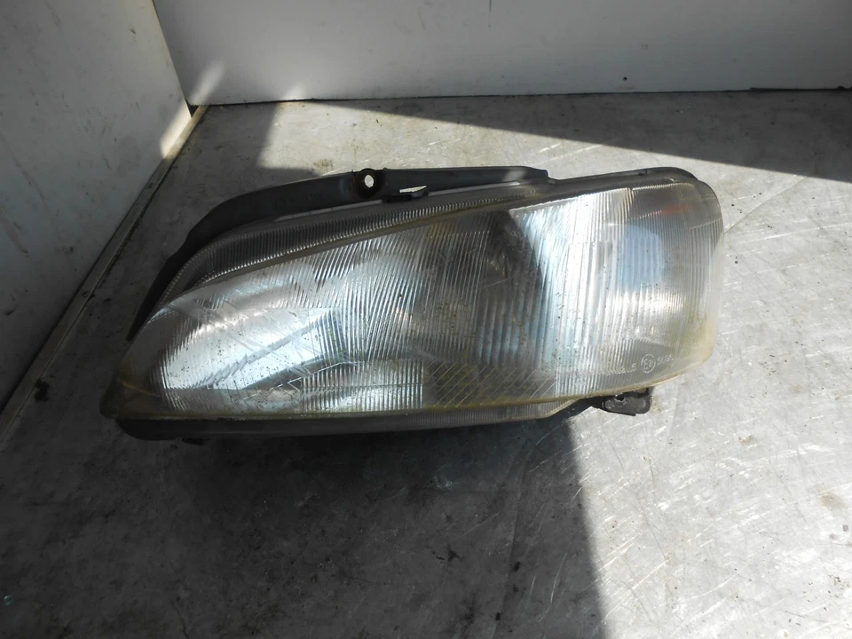 MONTAJE INDICADOR FARO LATERAL PASAJERO PEUGEOT 306 N5 (MK2) 1997 - 1999 NS Foto 1 de 3