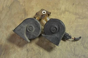 02 03 04 05 06 07 08 Jaguar X-Type Horns - Picture 1 of 4