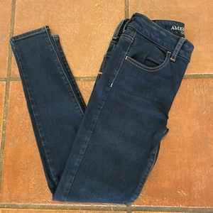 Jeans corti blu American Eagle Outfitters super elasticizzati jeggings donna taglia 4 - Foto 1 di 12