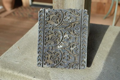 ANTIQUE HAND CARVED WOOD FABRIC PRINTING BLOCK  REPEAT STAMPING FOLK ART OLD VTG - Image 1 of 4