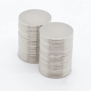 10-100pcs 18mmx1mm DIY Strong Rare Earth Neodymium Fridge Disc Round Magnets N50 - Picture 1 of 3