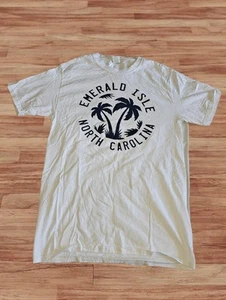 FRUIT OF THE LOOM Size Childrens S White T-shirt "Emerald Isle North Carolina" - Picture 1 of 3
