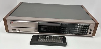 De colección 1986 Kyocera DA-710CX Hi-Fi Audiophile Reproductor de CD Cubierta con Control Remoto PIEZAS/REPARACIÓN Foto 1 de 4