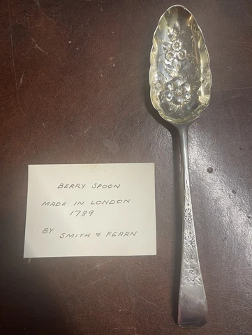 Vintage Berry Spoon Made In London 1789 By Smith & Fearn Sterling Silver Cover