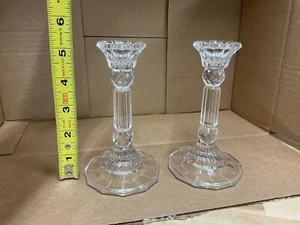 SET OF 2 ETCHED CRYSTAL CANDLESTICKS CANDLE HOLDERS 5 1/4” - Picture 1 of 3