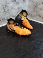 hypervenom flyknit acc
