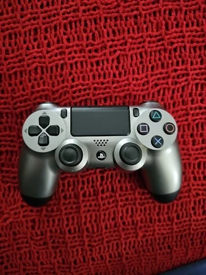 Mando Inalámbrico Sony DUALSHOCK 4 PlayStation 4 PS4 - Color Acero Foto 1 de 4