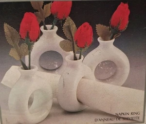 White Porcelain Napkin Rings Vase Style with Silk Roses Set of 4 New in Box - Picture 1 of 4