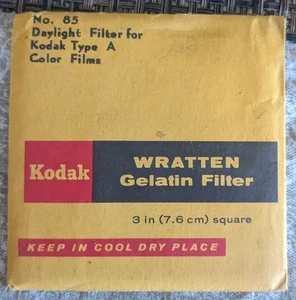 Kodak Wratten Gelatin Filter No. 85 Daylight Filter 3 Inch - Picture 1 of 2