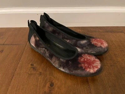 Sesto Meucci Italy Black Diona Velvet Floral Ballet Flats Shoes - Women's 6.5M - Image 1 of 4