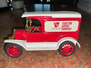 ERTL COLLECTIBLES 1913 FORD MODEL “T” VAN TRACTOR SUPPLY CO. DIE-CAST COIN BANK - Picture 1 of 7