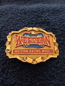 Western Racing Wheels Gürtelschnalle Vintage 70er Jahre Messing 3,5x2,75 - Bild 1 von 7