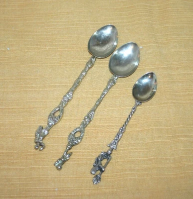 Lot of 3 Silver Plated Demitasse Souvenir Spoons From Italy R-817 - Image 1 of 4