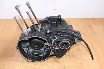 1982 YAMAHA YZ60 estojos de motor/caixa de motor do cárter - Imagem 1 de 4