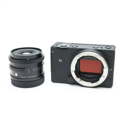 Sigma fp + Contemporary 45mm F/2.8 DG DN Lens Kit -Near Mint- #253 - Image 1 of 4