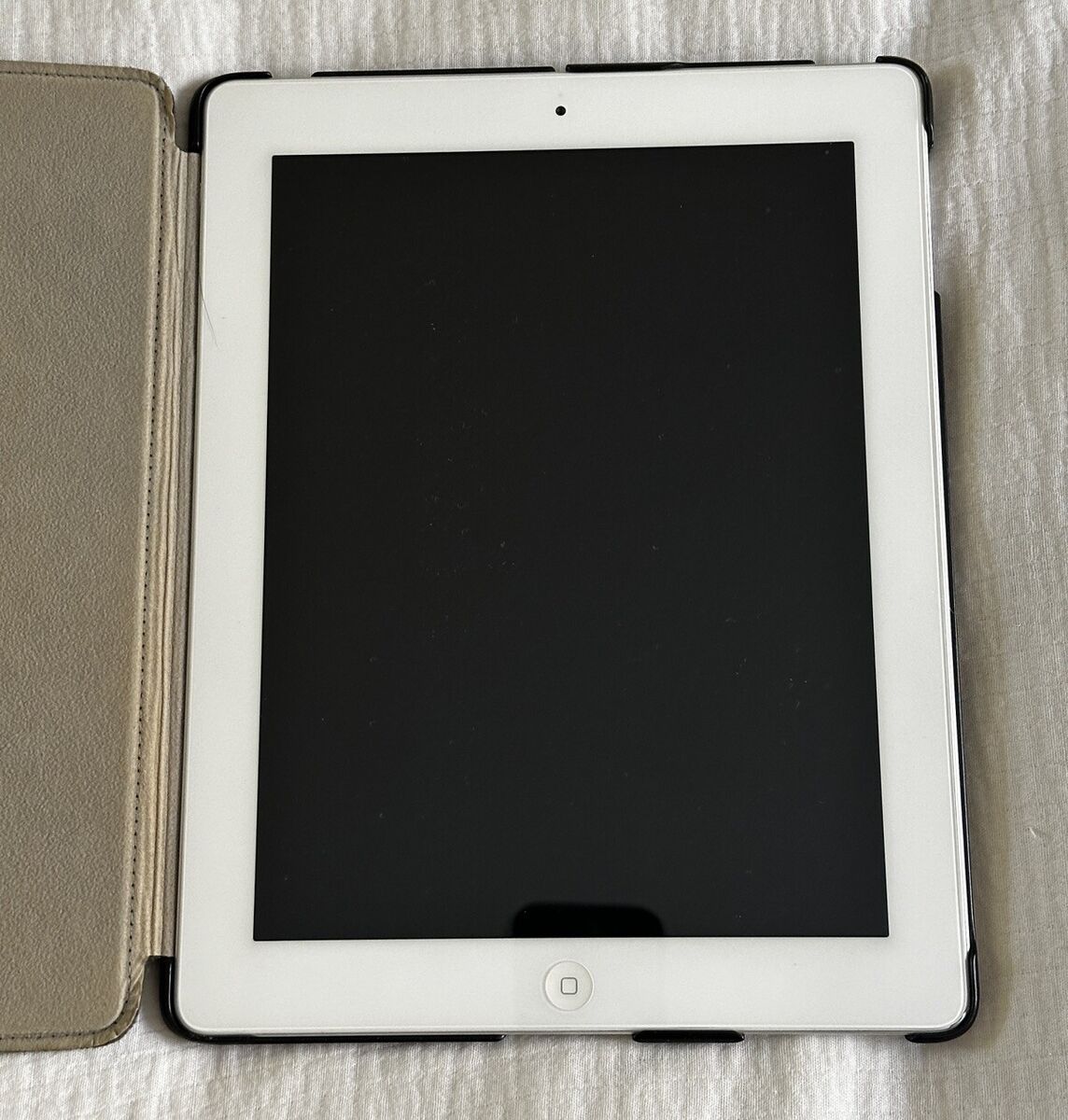 Apple iPad (3rd Generation) 16 GB RAM 16 GB Tablets Apple iPad (3rd Generation) 16 GB RAM 16 GB Tablets
