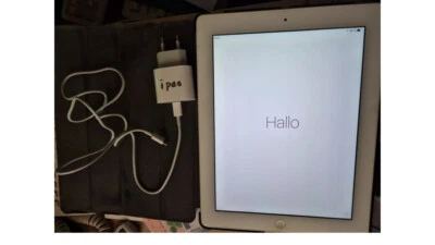 Apple iPad 4. Gen. 32GB, WLAN, 24,64 cm, (9,7 Zoll) - Weiß - Bild 1 von 2