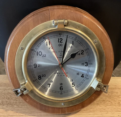 Vintage Bell Clock Co. Nautical Ship's Porthole Brass & Oak Wall Clock USA Works Cover
