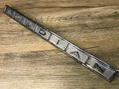 Pontiac Acadian GM 1968 68 usado original panel maletero adorno 3404689 Foto 1 de 4