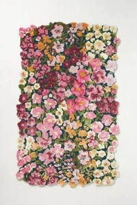 Cassia Pink Floral Hand-Tufted wool and viscose Area Rug Carpet - Picture 1 of 5