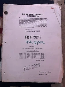Flipper 1963 Original Continuity Script RARE  - Picture 1 of 3