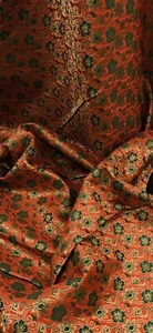 Red Green Gold Floral Banarasi Brocade Fabric 45'' PRICE PER METER - Picture 1 of 2