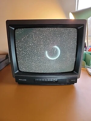 Philco P1320R C403 13Y401-00AA Vintage Retro Gaming TV - Image 1 of 4