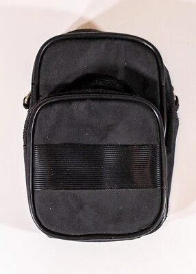 Unbranded compact camera case - Image 1 of 2