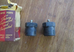 2 NOS 1936-39 PLYMOUTH DODGE DESOTO MOPAR LOWER CONTROL ARM BUSHINGS 637020 - Picture 1 of 4