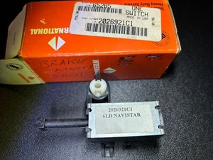 International OEM Brake Light Switch 2026921C1 - Picture 1 of 16
