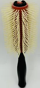 USED Vintage Round 8” 20-Column Nylon Styling Hair Brush - Imagen 1 de 4