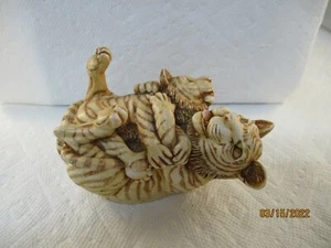 Harmony Kingdom Pride And Joy Tiger Mother and Cub Made in England - Picture 1 of 3