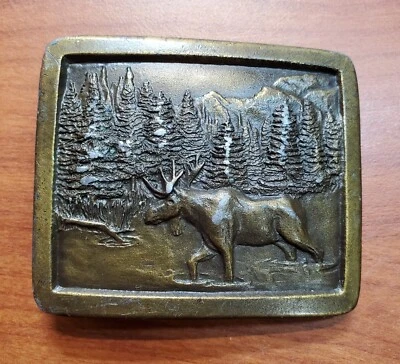 Hebilla de cinturón de latón alce Wade lago bosque árboles Indiana metal artesanía 1976  Foto 1 de 4