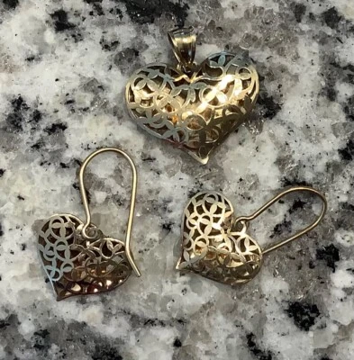 PENDIENTES CORAZÓN COLGANTE A JUEGO Foto 1 de 4