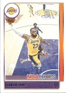 Lebron James - 2021-22 NBA Hoops #136 - Bild 1 von 2