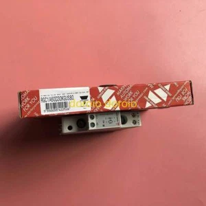 1PC CARLO GAVAZZI RGC1A60D30KGUS80 Solid State Relay New - Picture 1 of 4